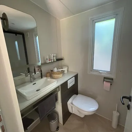 De Luxe, New, Top-of-the-range Amenities, Air Conditioning, Jacuzzi And Sea View *